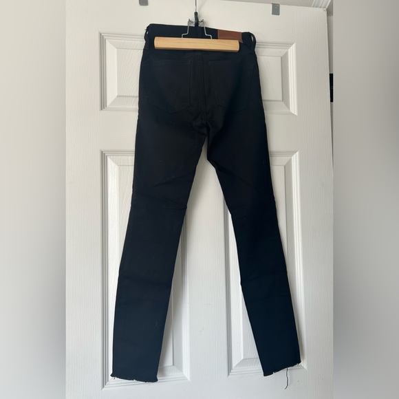 Madewell High Rise Black Jeans - Picture 2 of 2